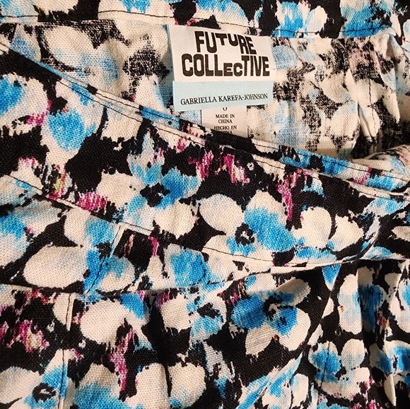 NWT Womens Future Collective Wrap Skirt. Size 2. Blue/Black/White - Picture 2 of 4